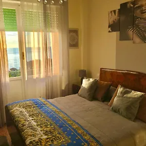 https://casa-perla.hotelitalianriviera.com